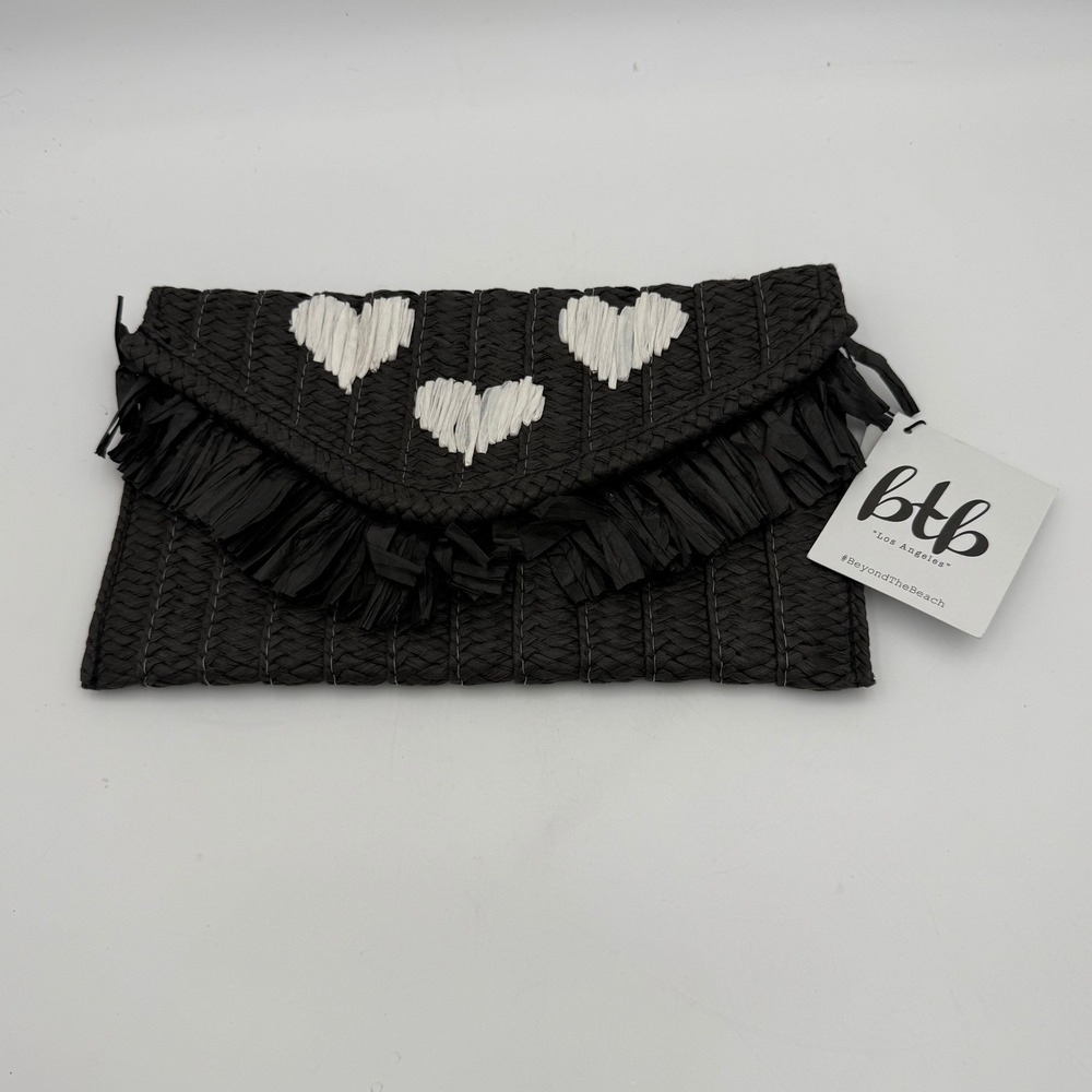 BTB Los Angeles Black Woven Raffia Heart Fringe Clutch Bag New - Picture 5 of 9